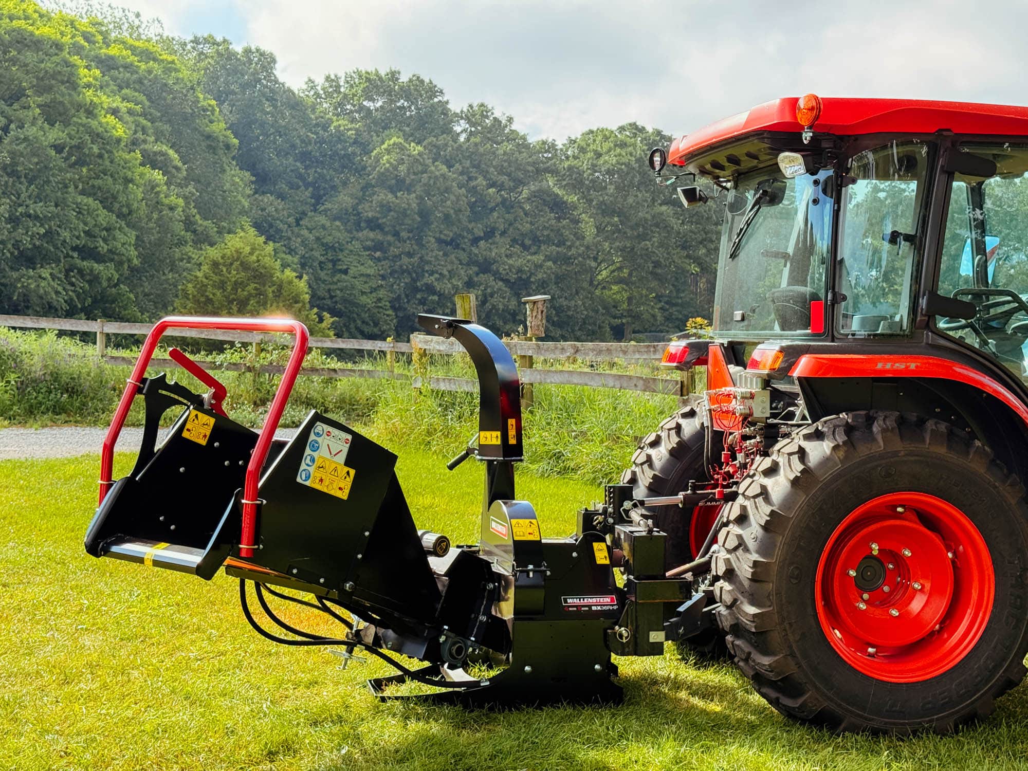 Hydraulic Feed Wood Chipper