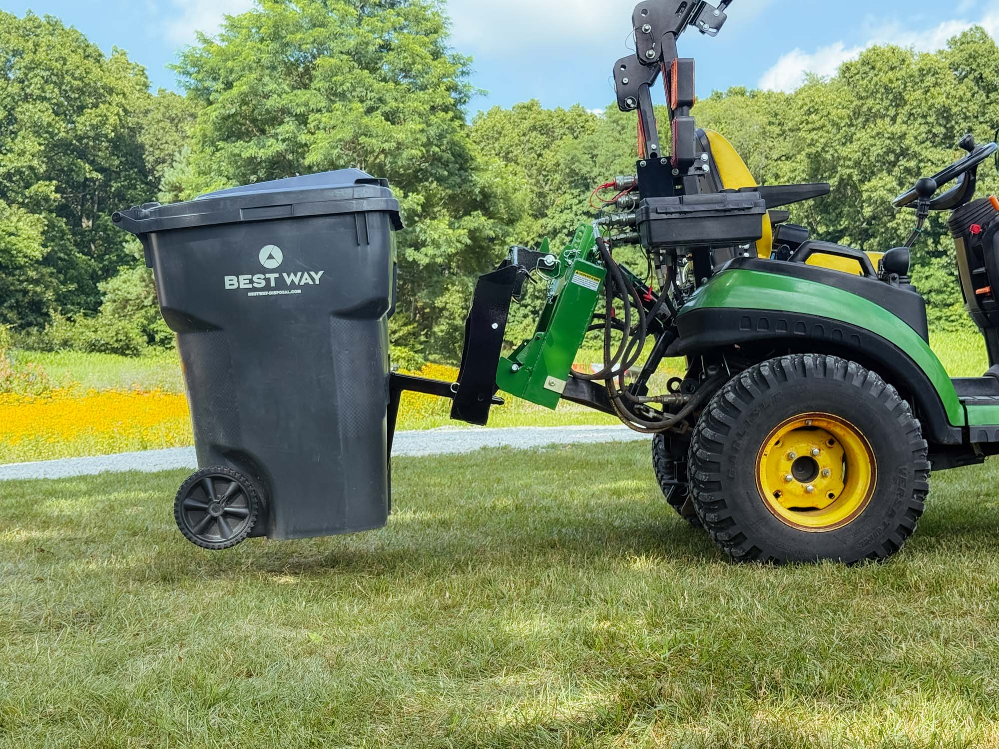 GWT Single Trash Can Hauler