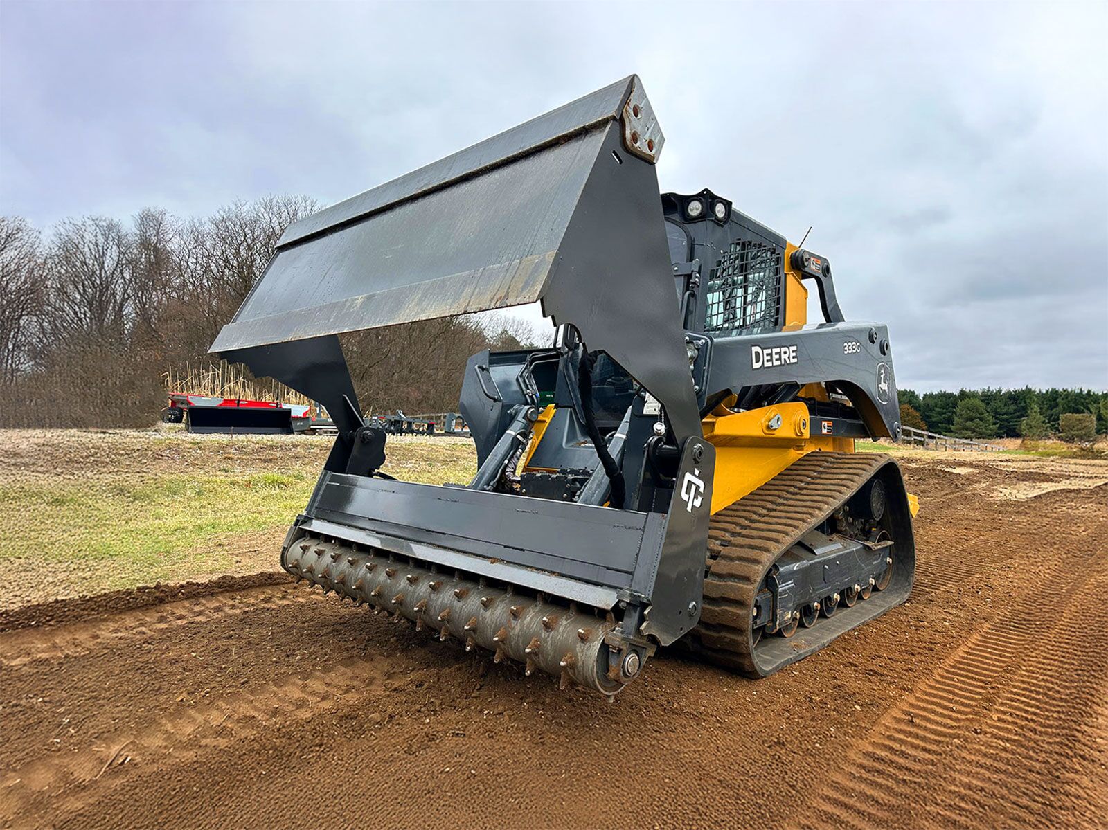 IronCraft 6 N 1 Bucket with Power Rake