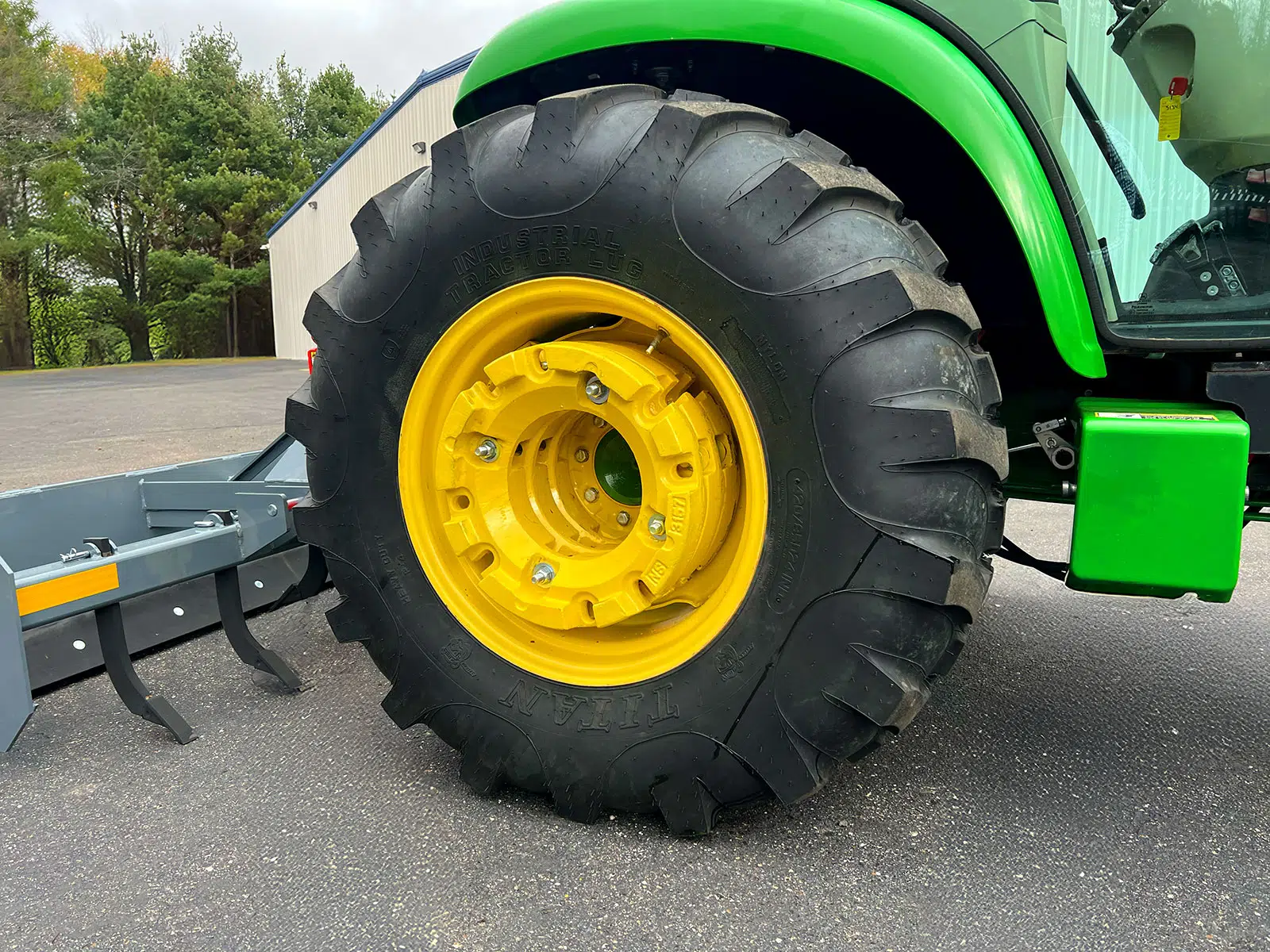 105 lb Wheel Weights for Tractors
