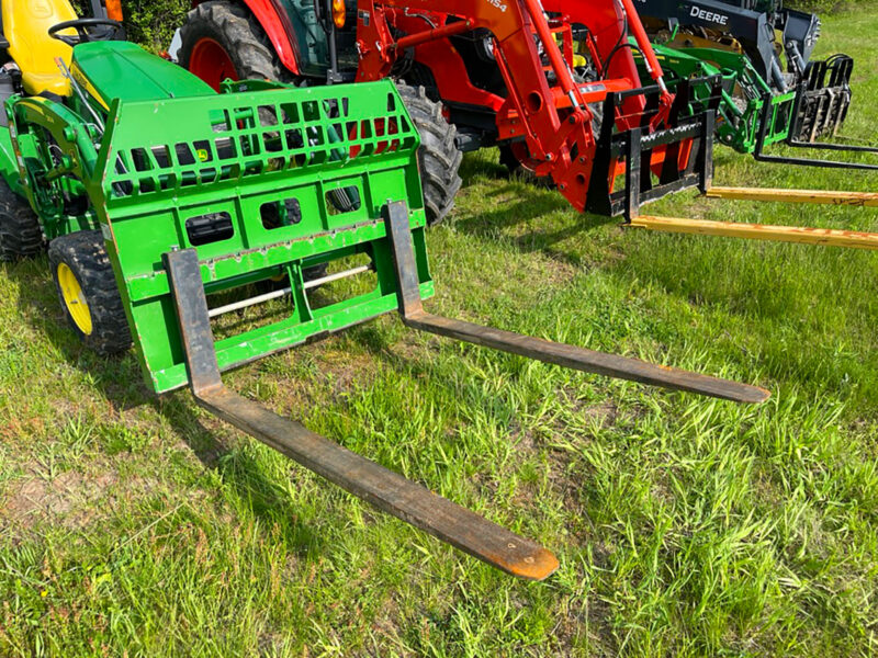 Heavy Duty Pallet Forks (4,200 lb Load Capacity) with Headache Rack by HLA