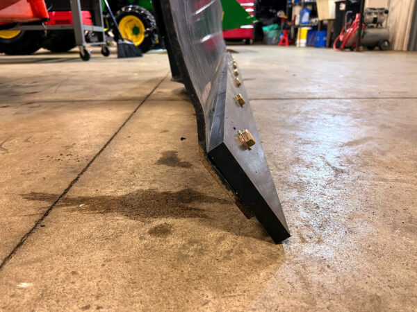 UHMW Plastic Cutting Edge on Rear Blade
