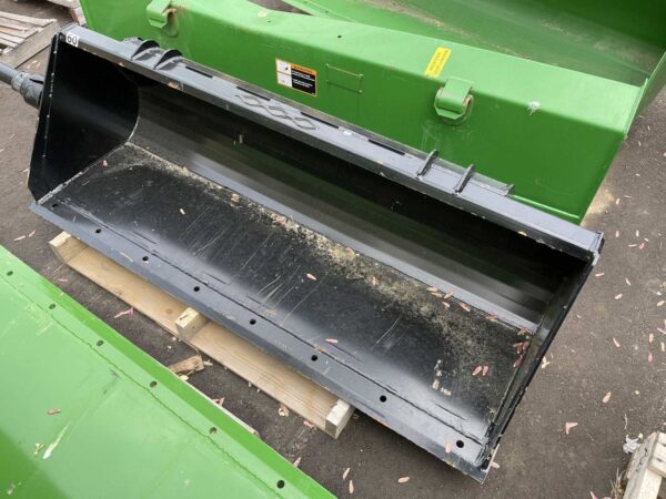 Heavy Duty Bucket for Tractors