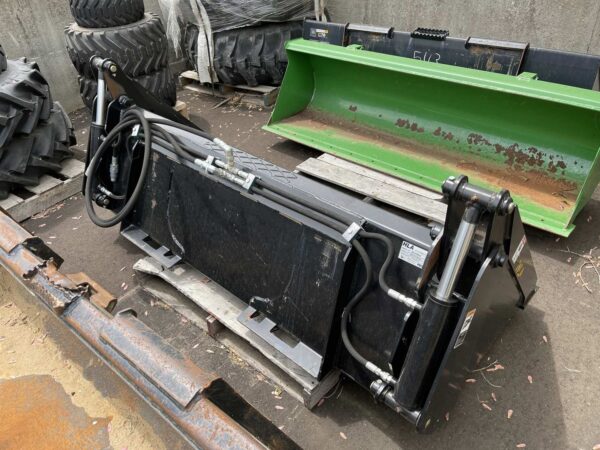 HLA 4 in 1 Bucket