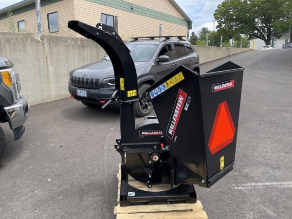 Side View of Wallenstein Wood Chipper BX36S 02