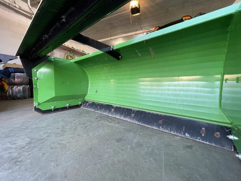 HLA 2500 Snow Pusher Good Works Tractors