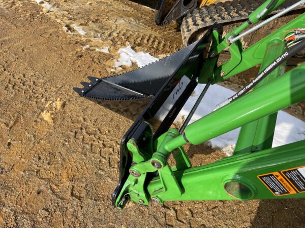 John Deere Quick Attach Stump Bucket for Tractor Front-End Loader