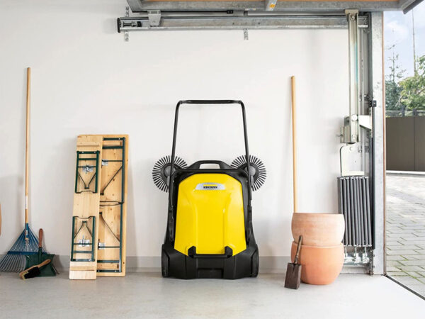 Karcher S6 Twin Push Sweeper Storage Garage