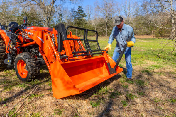 Battle Armor Bucket Pro with Brush Guard