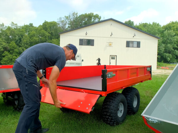 Lowering Trailer Door for Removal