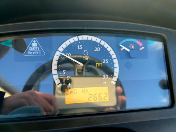 2018 John Deere 4066M Hours