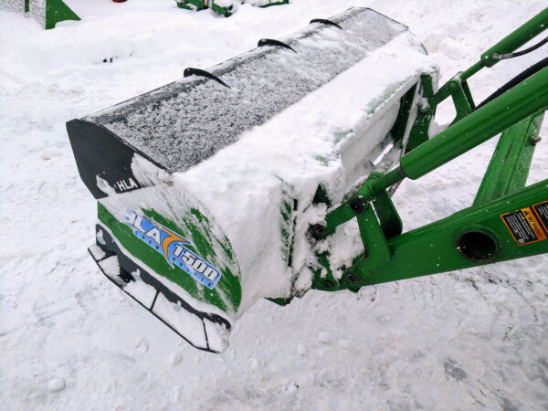 HLA 1500 Snow Pusher in John Deere Green