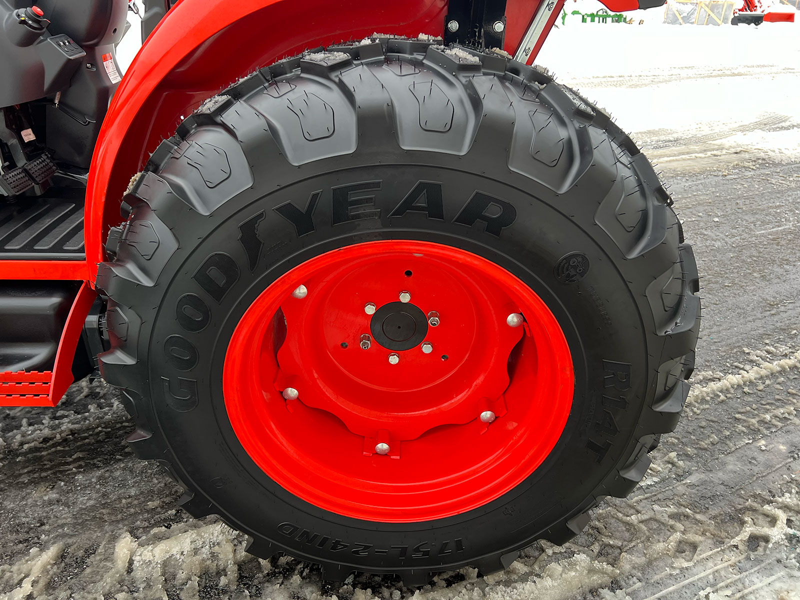 Kioti NS4710 HST Tractor For Sale (R14 Tires) Good Works Tractors