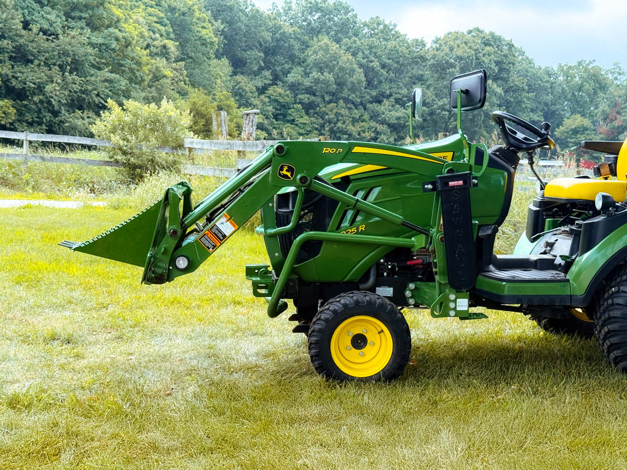 Side View of GWT Mini Wrecker