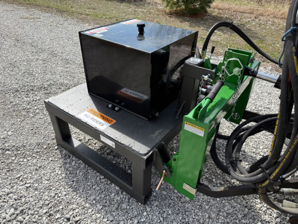 Front Right View of IronCraft PTO Powered Hydraulic Power Pack (Shown with Summit Flow Reverser, not included)