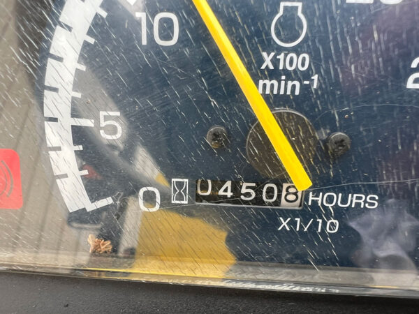 Engine Hours on 2032R