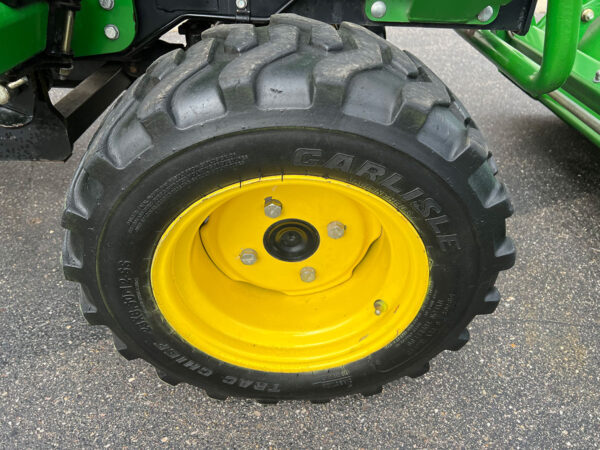 R4 Industrial Tire, Front