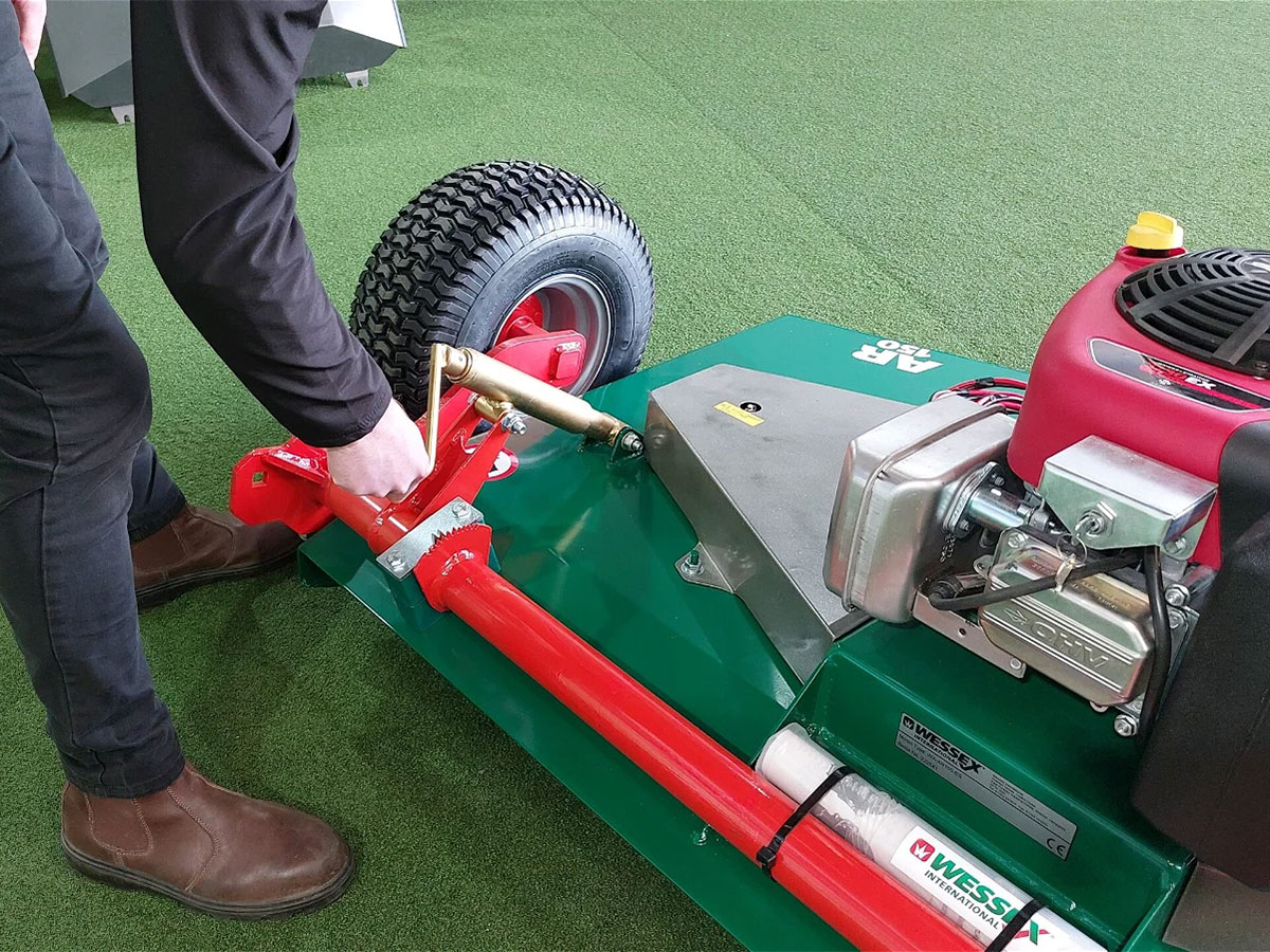 Rotary engine lawn mower hotsell