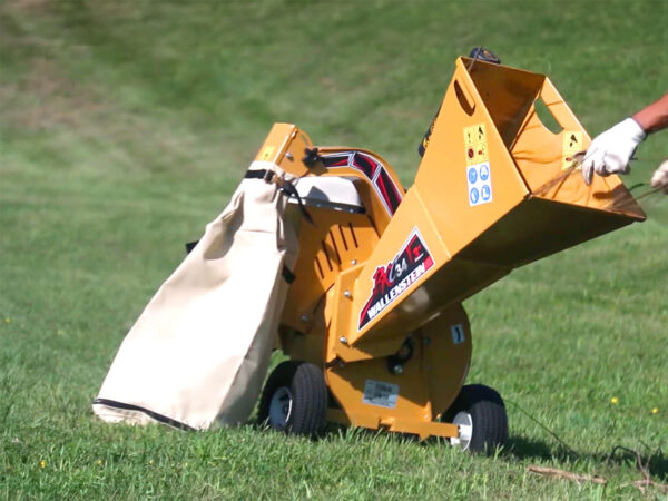 Optional Mulch Collection Bag on Wallenstein BXC34