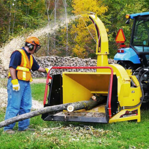 Wallenstein Hydraulic Feed PTO Wood Chipper BX102R
