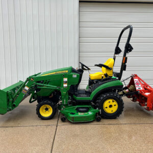RENTAL John Deere 1025 Left Side