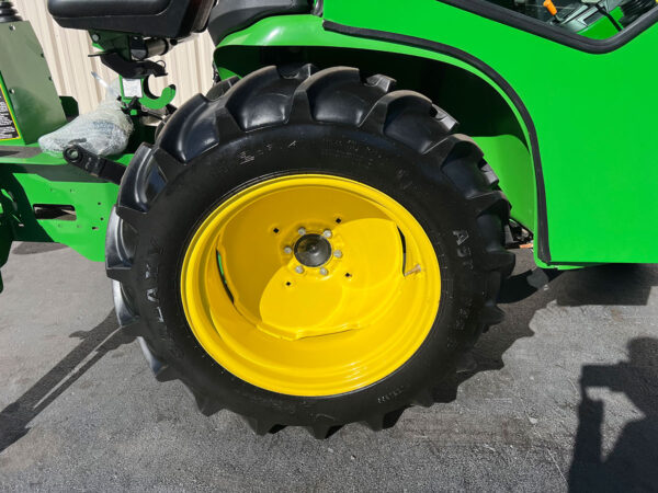 R1 Ag Tires, Rear