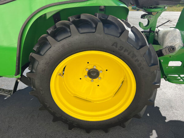 R1 Ag Tires, Rear