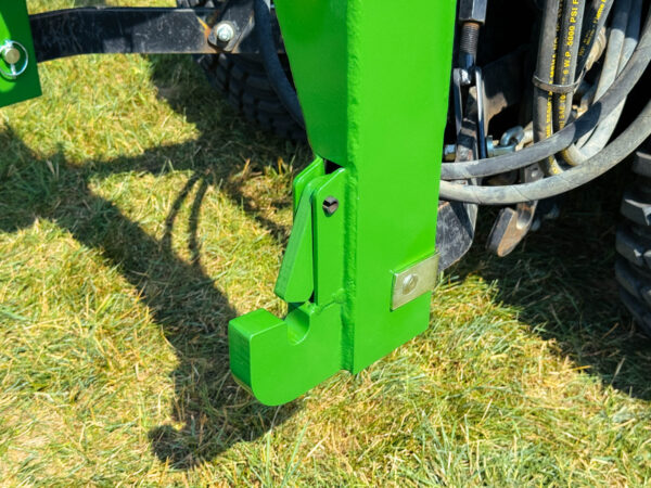 Direct Pin Fit for Lower Links