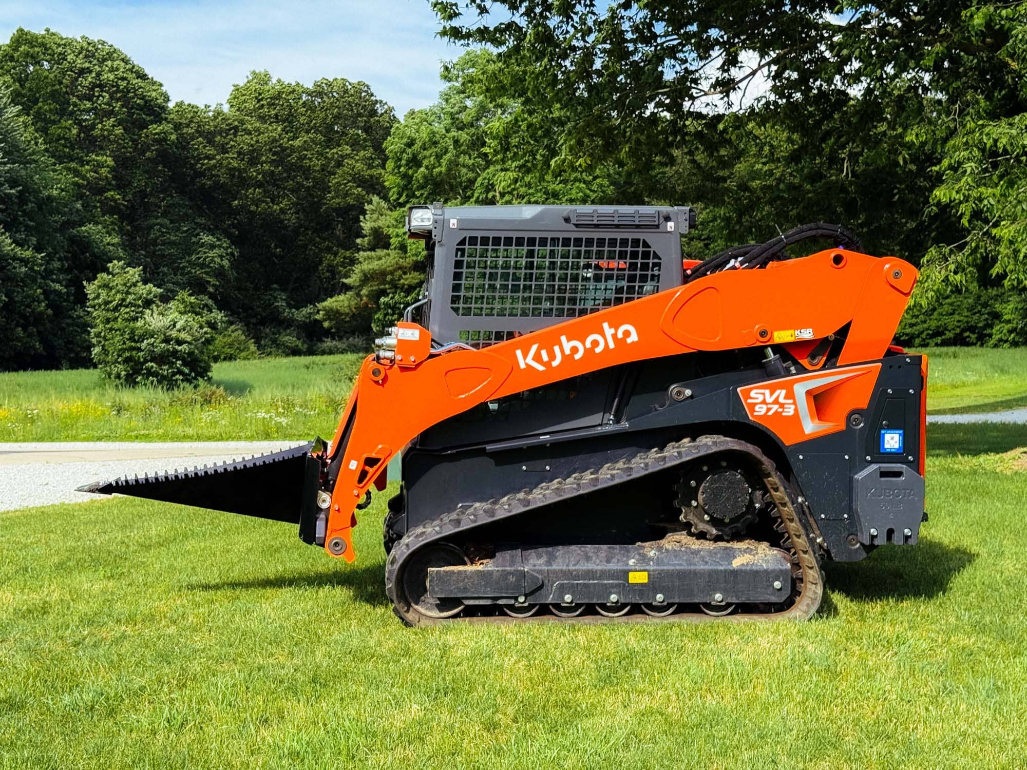 Side Profile of Mega Wrecker (Stump Bucket)