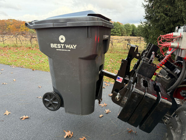 Trash Can Hauler for 2″ Trailer Hitch