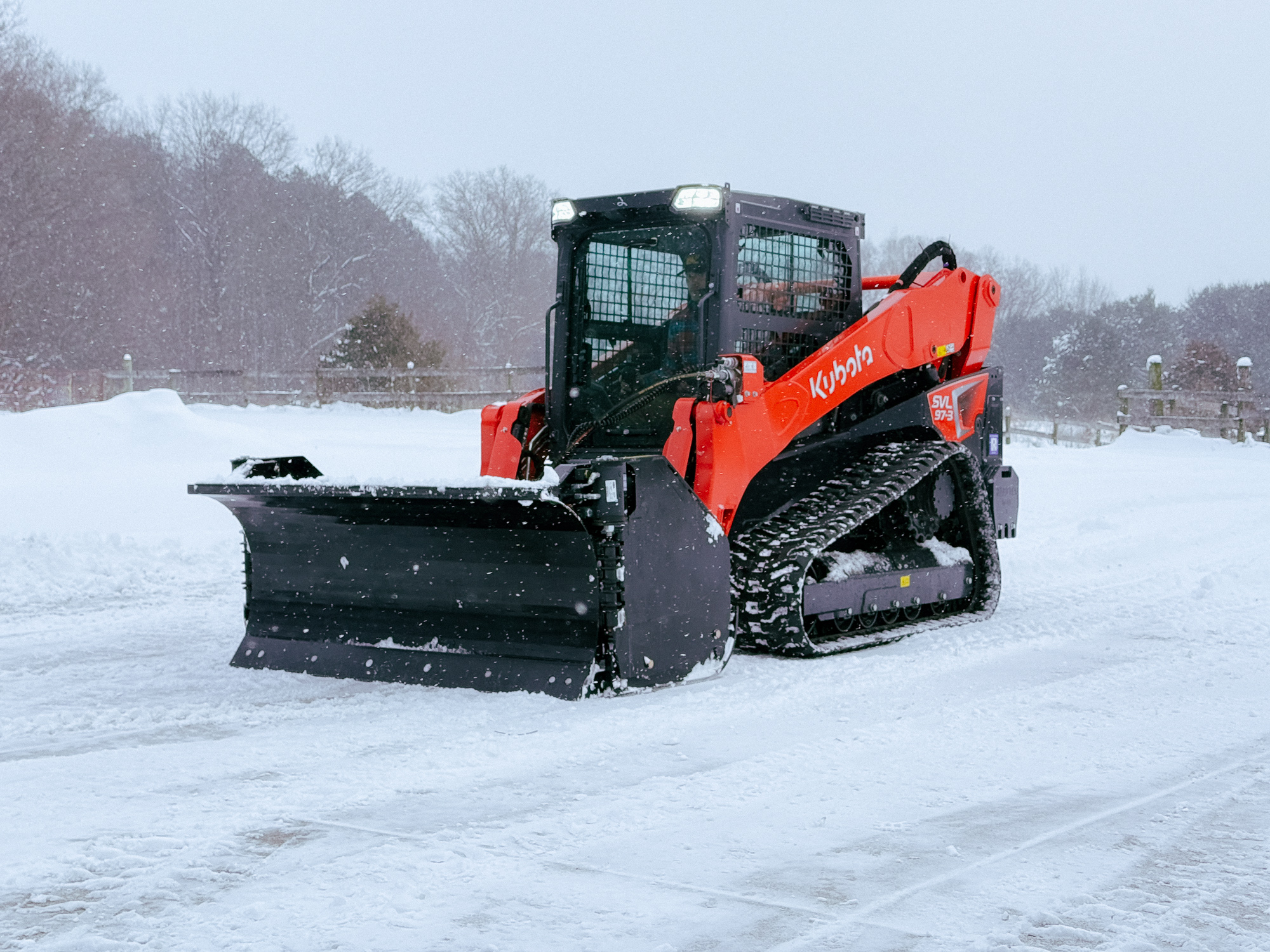 HLA Snow Wing with wings retracted to plow