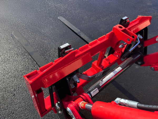 Top Rail and Weight Rack on Red Versaforks