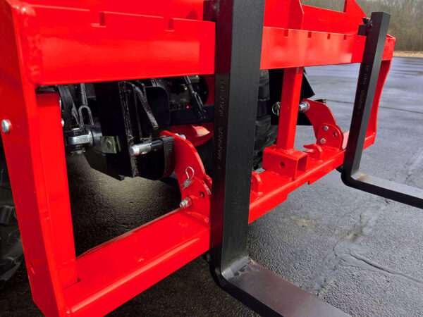 Red Versaforks, Close Up