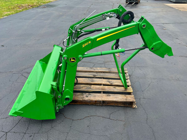 John Deere 220R Loader for Sale