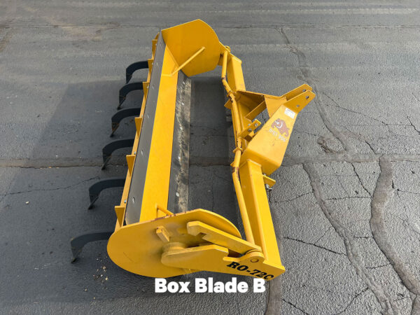 Right View of Used Rollover Box Blade B (Bent Axle, Missing Handle)