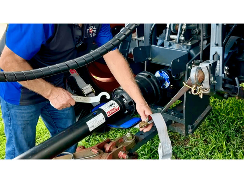 Pulling a PTO Shaft into position using the PTO Sling