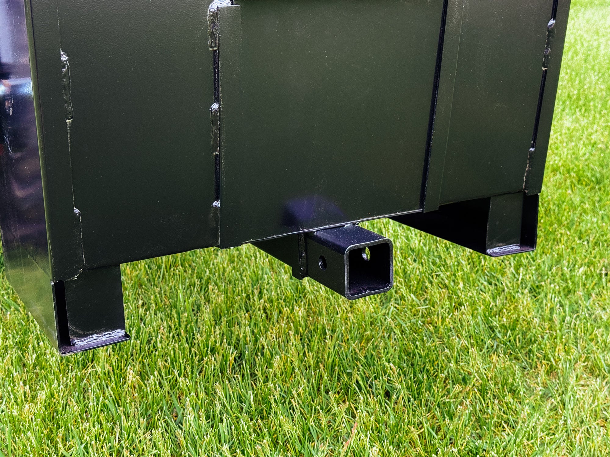 close up of bottom of ballast box